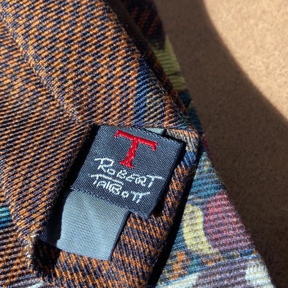 Robert talbott Labrador retriever ducks heavy madder Italian silk tie. - Picture 5 of 9